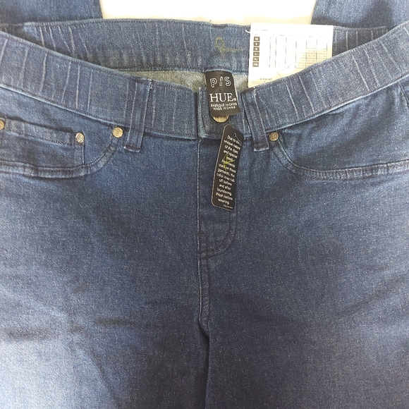Woman's size small Hue jegging jeans new with tags - Picture 3 of 5